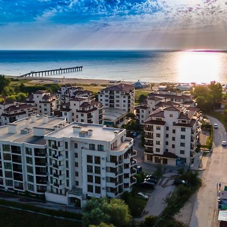 Long Beach Resort Shkorpilovtsi Bagian luar foto