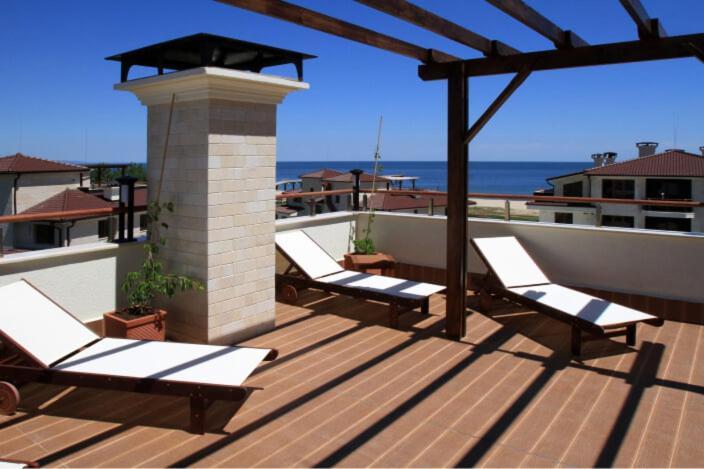 Long Beach Resort Shkorpilovtsi Bagian luar foto