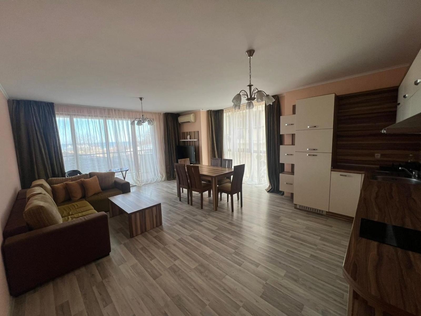 Long Beach Resort Shkorpilovtsi Bagian luar foto
